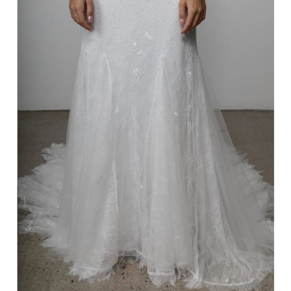 Grace Loves Lace Filamena Wedding Gown - Picture 8 of 16